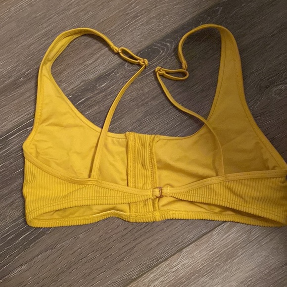 Frankie’s bikinis top size s - Picture 2 of 3